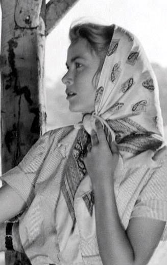 scarf Grace Kelly