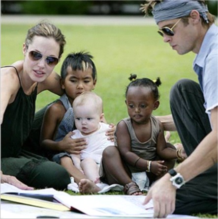 Family Brad Pitt Cambodia